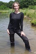 EE-02-E6 - Anne